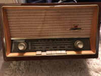 Vintage Nordmende Sterling Elektra radio tabletop tube - Germany