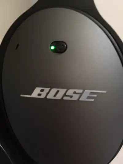 Bose QuietComfort Headphones  - 100% AUTHENTIC, View more