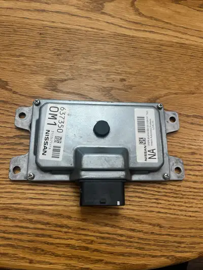 Transmission control module taken from a running driving 2018 Nissan rogue SV. Will work on other mo...