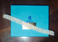 BRACELET EN PERLES D'EAU DOUCE MULTIBRINS **Maintenant $100.