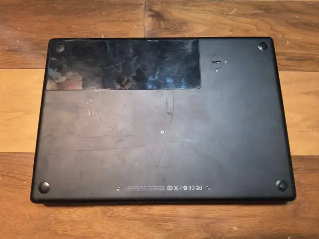Black 2007 MacBook, OS X Lion62863267885569123