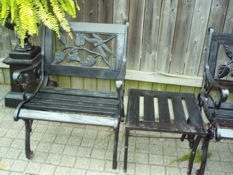 CAST IRON CHAIRS & SIDE TABLES**VINTAGE Patio & Garden Furniture