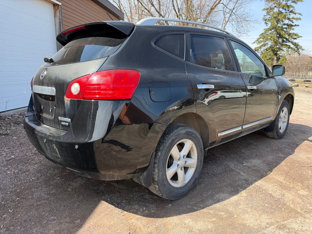 2013 Nissan Rogue Special Edition AWD — photo 4