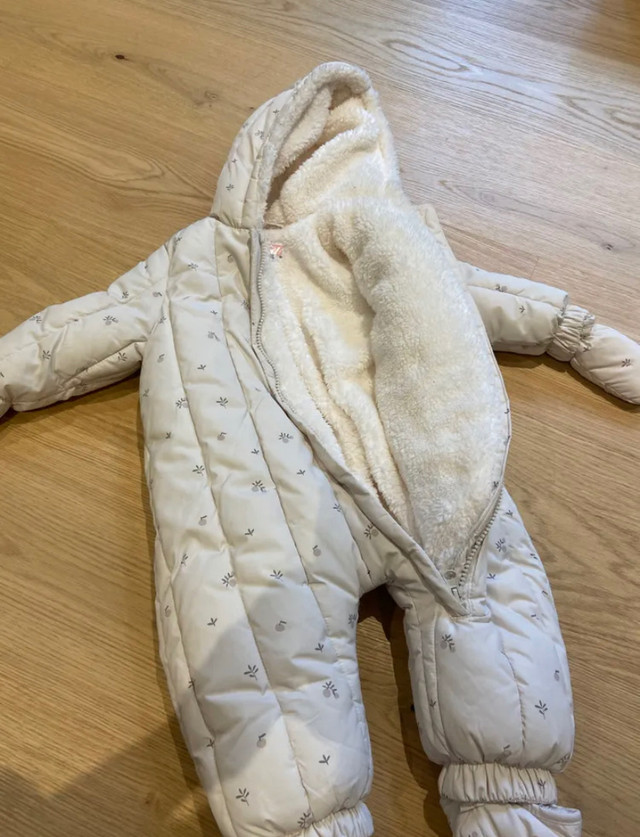 Habit de neige/ manteau Zara taille 9-12 mois dans Vêtements - 9 à 12 mois  à Ville de Montréal - Image 3