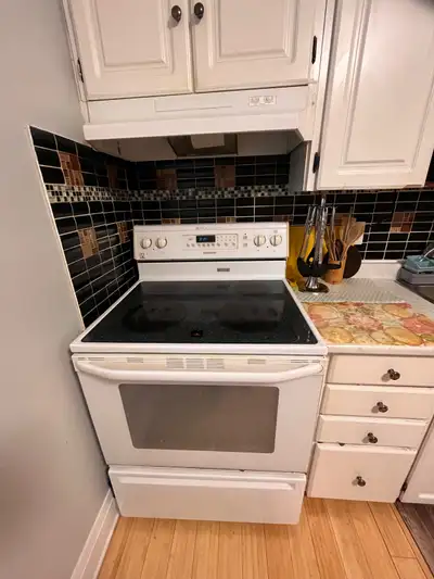 Stove for Sale with Free Range hood, View more
