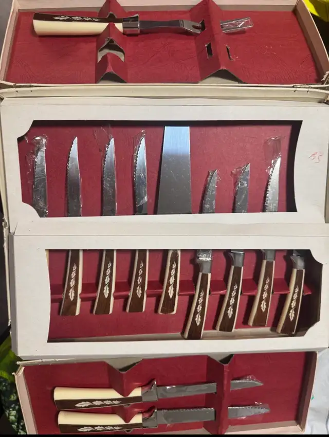 Regent Sheffield Cutlery Set in Kitchen & Dining Wares in City of Toronto - Image 3