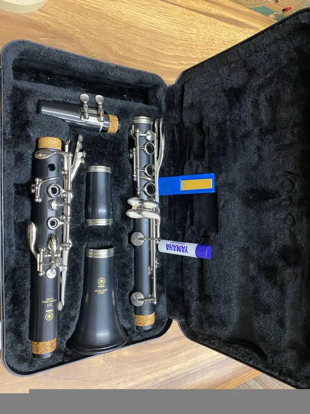 Yamaha Clarinet. Model #255 Absolute MINT condition.Newest model in Woodwind in Saskatoon - Image 3