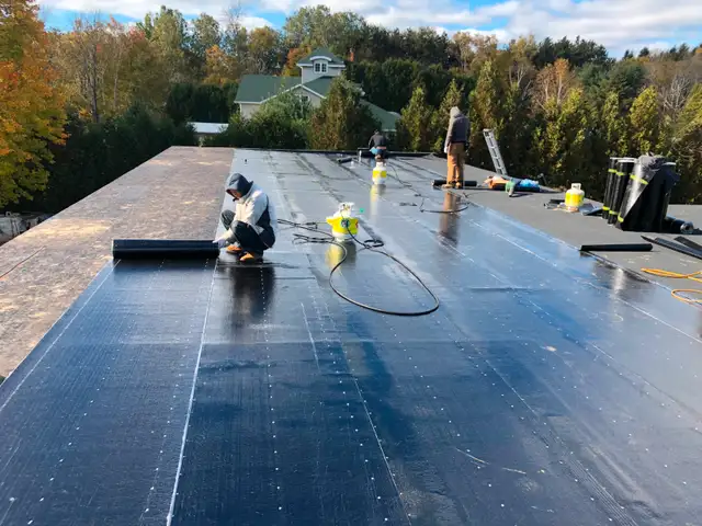 Roofing repair .flat roof repair62864360041730122