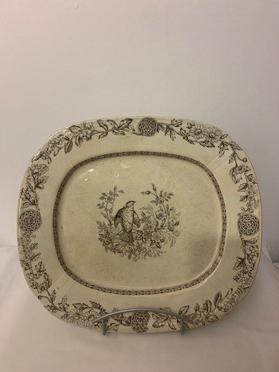GRAND PLAT ANCIEN BRUN - OISEAU DU PRINTEMPS - 1850, View more