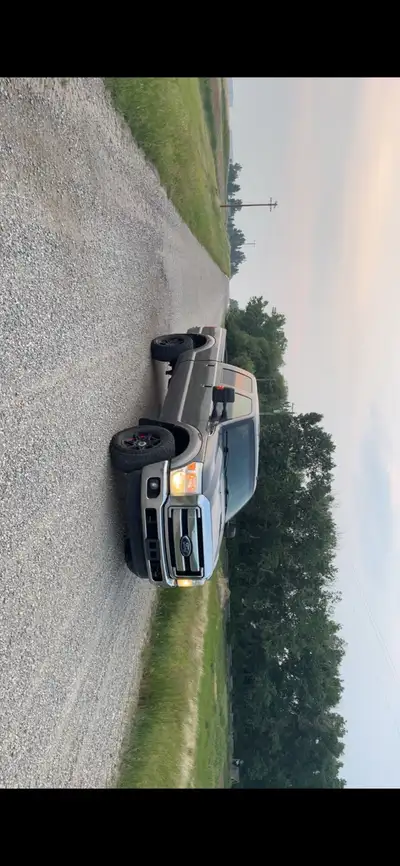 This is my 2012 F350 Crew Cab it has very nice leather seats power slide mirrors, power fold mirrors...