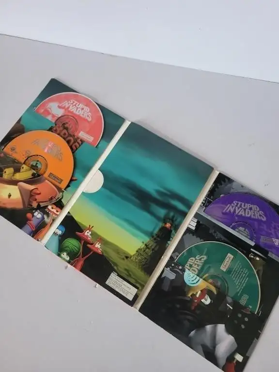 Stupid Invaders PC (2000) - Édition Originale - Complet 4 CD in PC Games in City of Montréal - Image 4