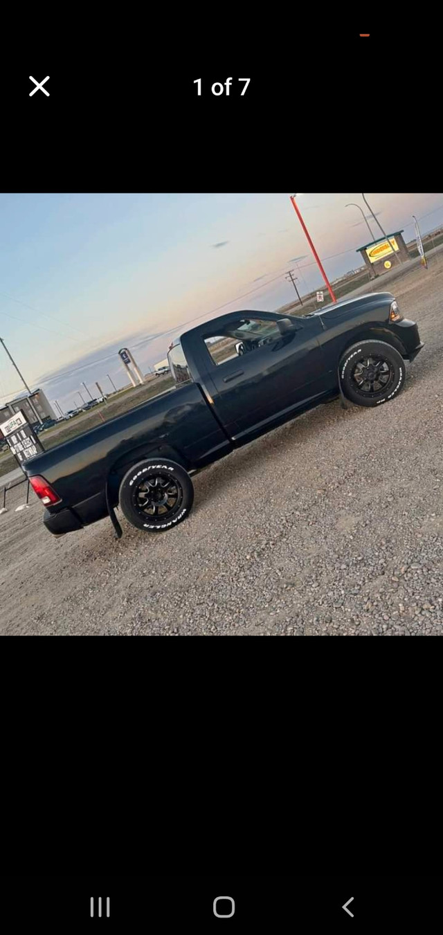 2015 ram 1500 in Cars & Trucks in Lloydminster - Image 4