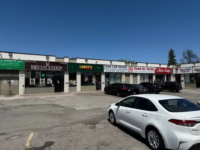 New restaurant on Lawrence Ave E (736 sqft) Saag Food Plaza