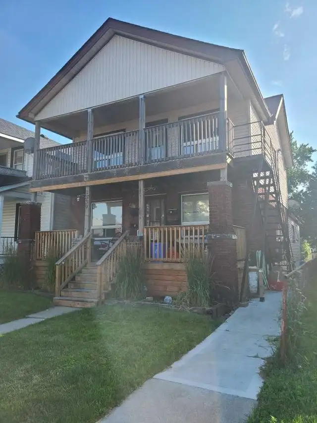 All Inclusive - Upper Two Bedroom