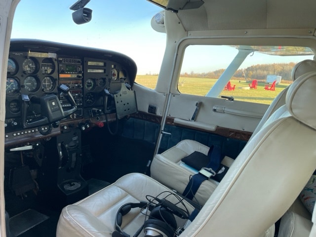 1980 Cessna R182RG, photo 2