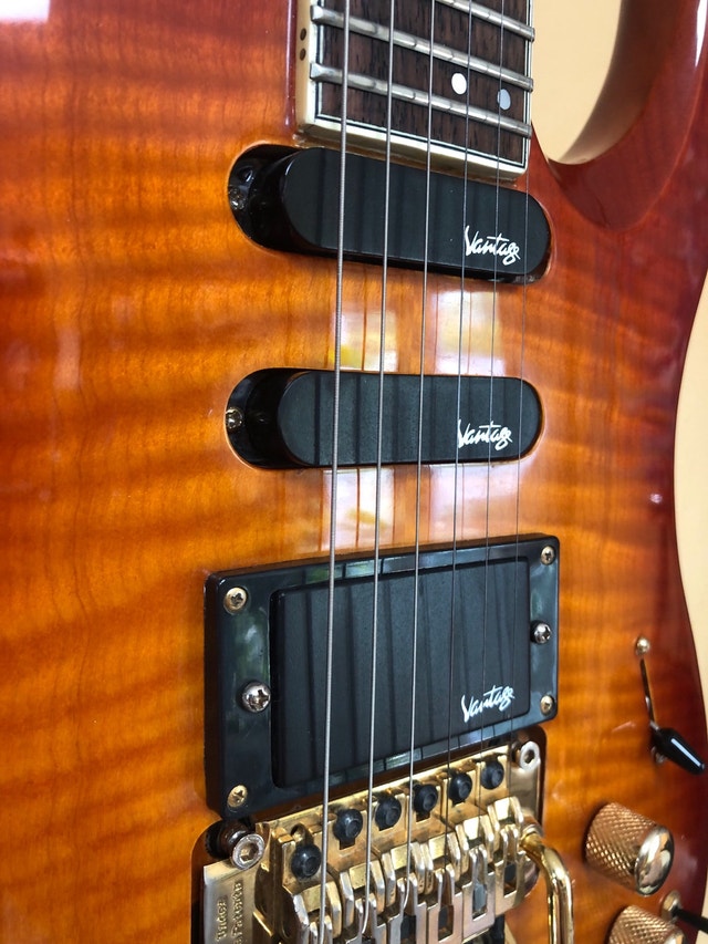 1992 Vantage Floyd Rose electric guitar Guitars Calgary Kijiji