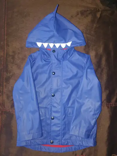 TODDLER BOY SIZE 4 RAINCOAT, View more