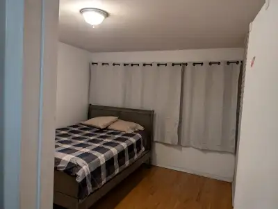 Chambre à louer dans secteur Hull $800/mois tout inclus.