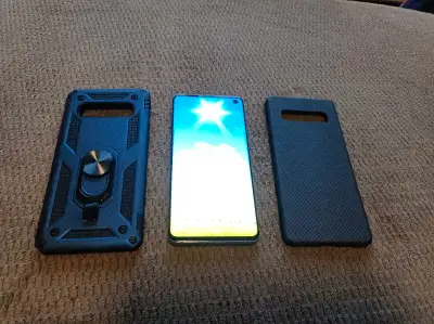 Samsung S10 Mint Condition, View more