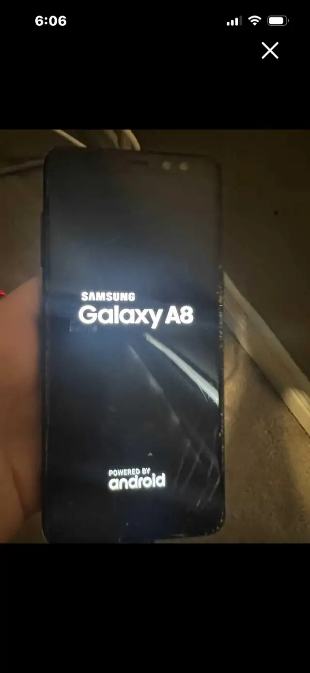Samsung Galaxy A8 no charger in Cell Phones in Oshawa / Durham Region - Image 2