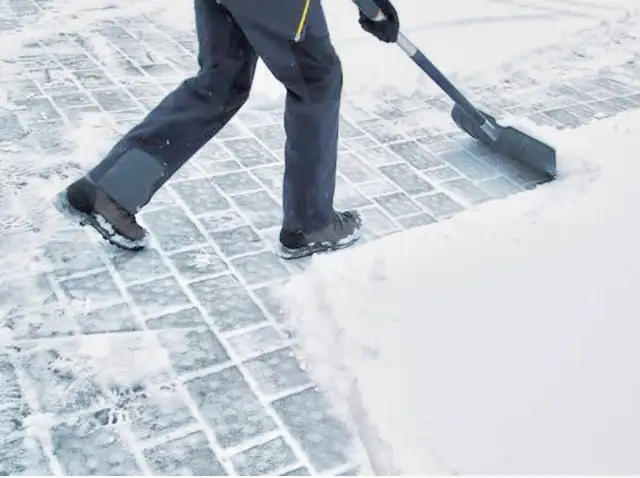 Snow removal65137378988034120