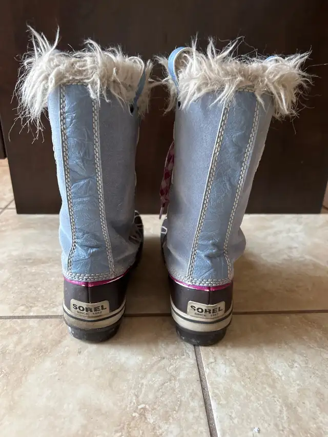 Sorel snow boots for girls size 563234551760513121
