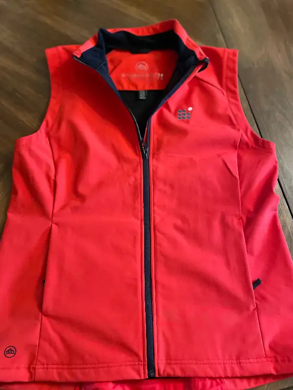 NEW Stormtech waterproof vest. Size XL $80