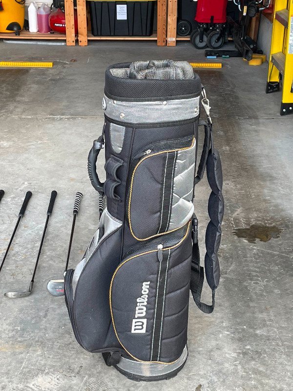 High QualityWilson’s Golf  Bag and set of Wilson’s Clubs in Golf in Muskoka