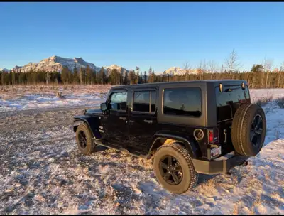 2017 Jeep Wrangler Sahara Unlimited 100K mileage no trades NOT INTERESTED IN Consignment sale