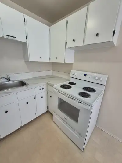 Welcome home to this beautifully professionally cleaned 1059 square feet 2-bedroom, 1.5-bath townhou...