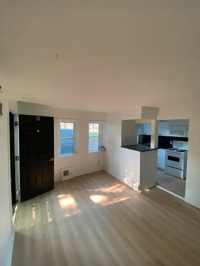 Bright One Bedroom Main Floor Apartment