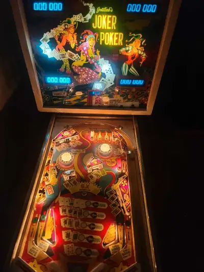 Gottlieb Joker Poker pinball machine for sale. New rubbers, playfield plastics, power supply. Backgl...