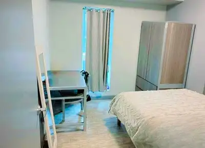 room step to UW /WLU