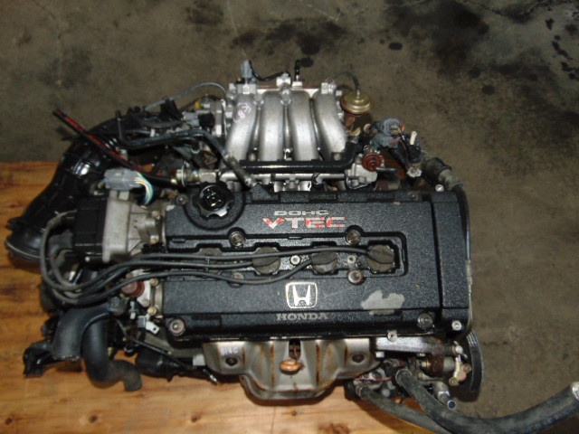 ACURA INTEGRA DC2 1.8L B18C GSR DOHC VTEC ENGINE 5SPEED TRANS dans Moteur, Pièces de Moteur  à Ouest de l’Île - Image 2