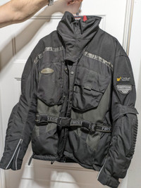 Manteau moto aventure First Gear. Adventure Motorcycle jacket.