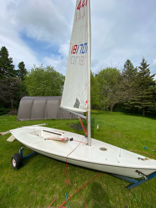 Laser Sailboat (Laser International) (Full Rig) - Ready to sail dans Voiliers  à Ottawa