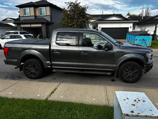 2020 Ford F150 Lariat 