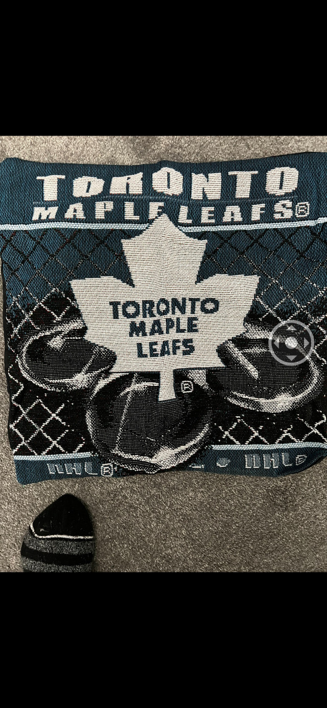 Toronto Maple Leafs Blanket and Pillow Case  in Bedding in Peterborough - Image 2