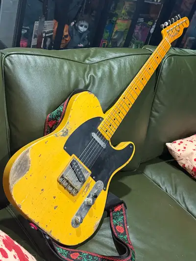 FT/FS: Nash T-52 Telecaster Relic with Original Case, View more