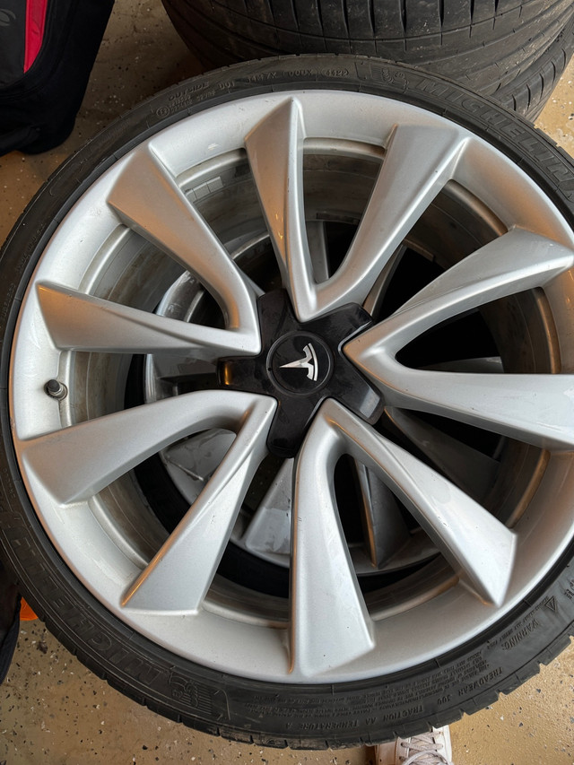4 x 20” OEM Model 3 Performance wheels & tires (Michelin 4S) in Tires & Rims in Hamilton