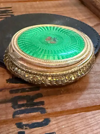 RARE 1920s Rex COMPACT Mesh Green Guilloché Enamel Art Deco!, View more