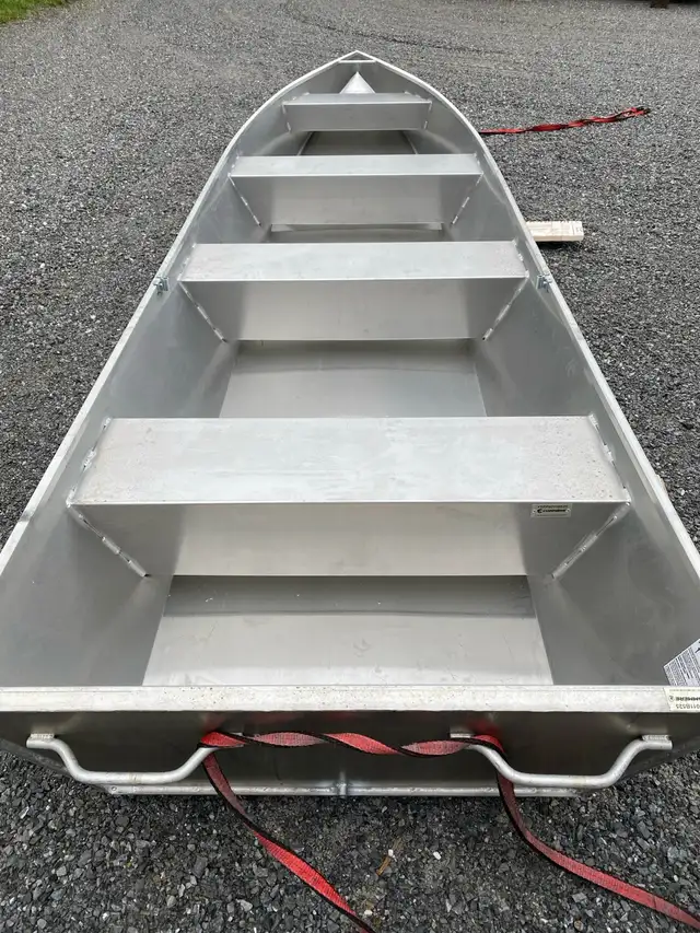 Chaloupe en aluminium soudé in Powerboats & Motorboats in Drummondville - Image 5