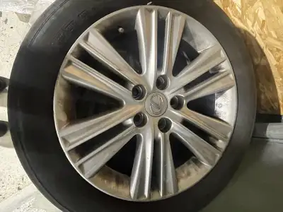 Selling the rims 100 each rim Tires will not pass safety No curb rash or dents Aluminum rims Fits Le...