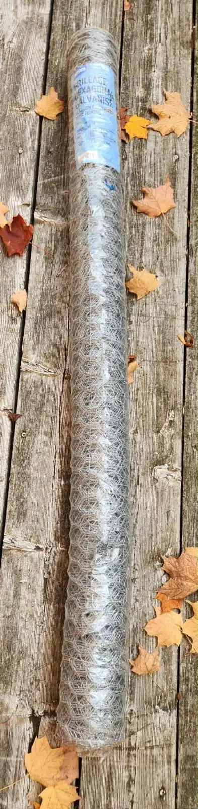 Galvanized Hexagonal Mesh 4 Feet by 50 Feet63882167175427120