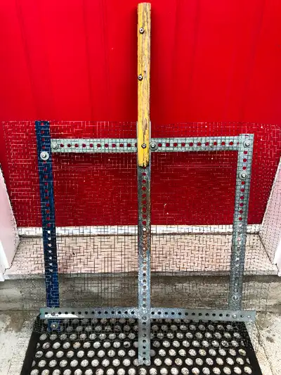 Homemade 25" X 25" Wire Messed Campfire Grill with 14 Inch Handl, View more