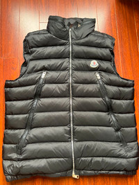Moncler Vest (matte) - men's size 4