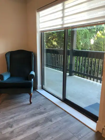 A furnished master room in a 2-bedroom, Condo, excellent location. $1450 for a single female tenant....