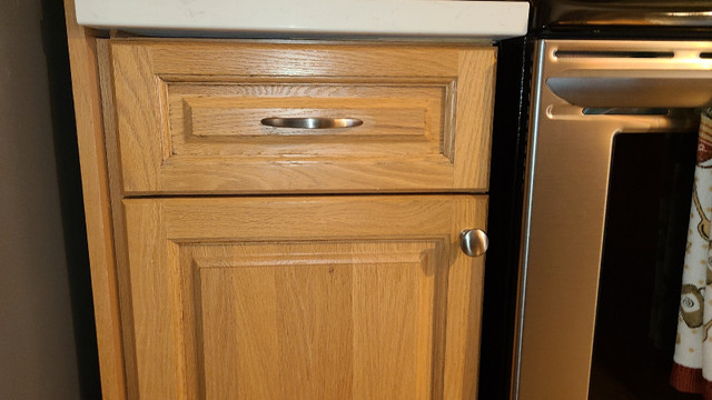 Kitchen cabinet knobs and handles  in Hardware, Nails & Screws in Oshawa / Durham Region
