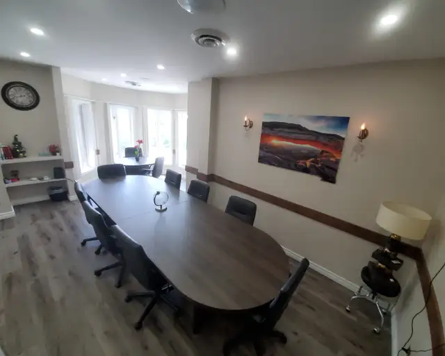 Offices/rooms for rent in high end business center - Oakville in Commercial & Office Space for Rent in Oakville / Halton Region - Image 10