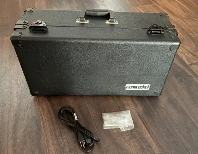 Eurorack synthesizer case 6U/208hp Monorocket, View more